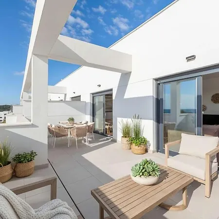 2br Modern Seaviews W Pool And Gym